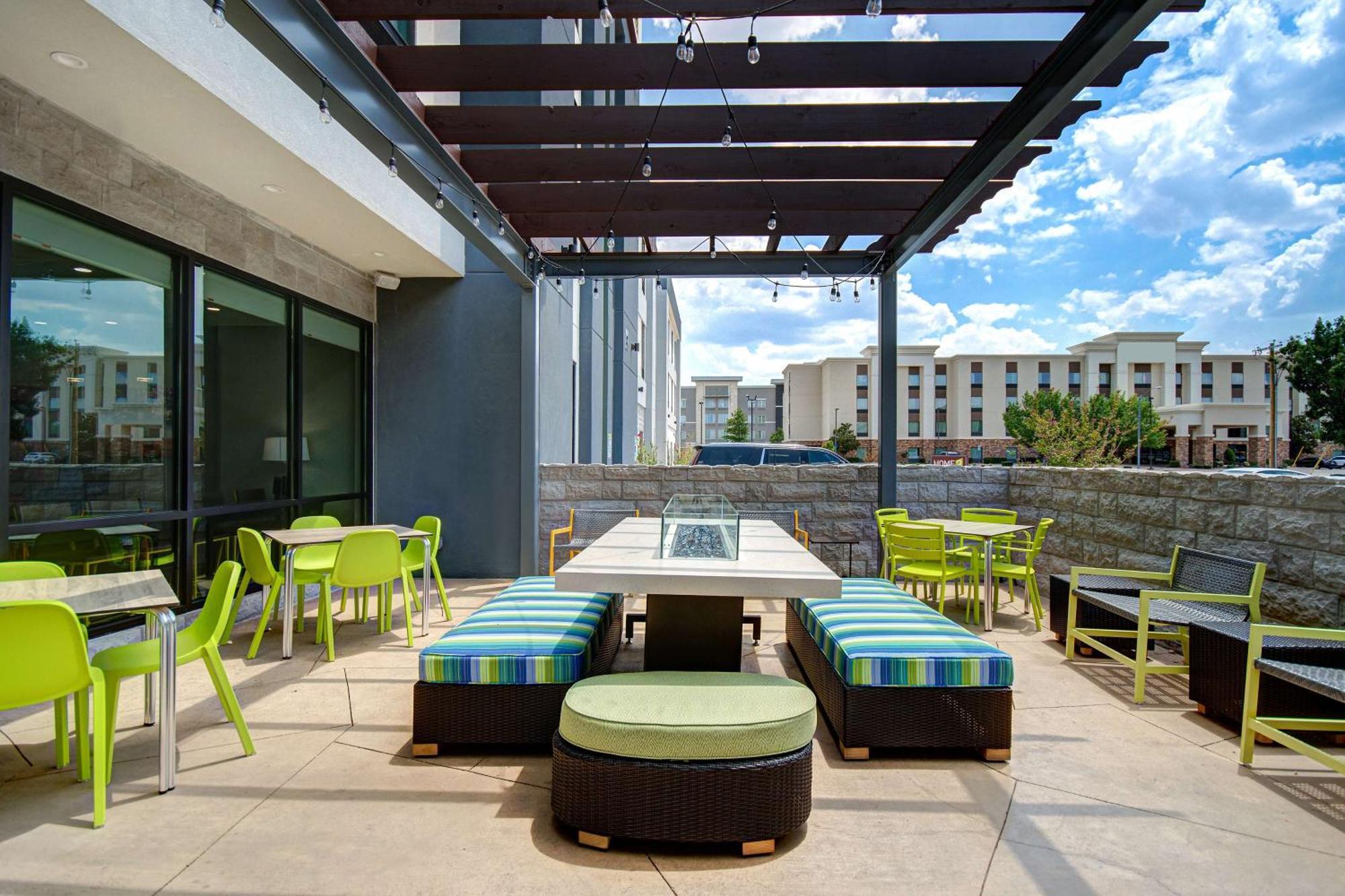 Home2 Suites By Hilton Burleson Exterior photo